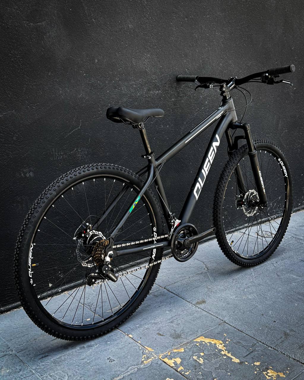 photo_5156897177555635101_y